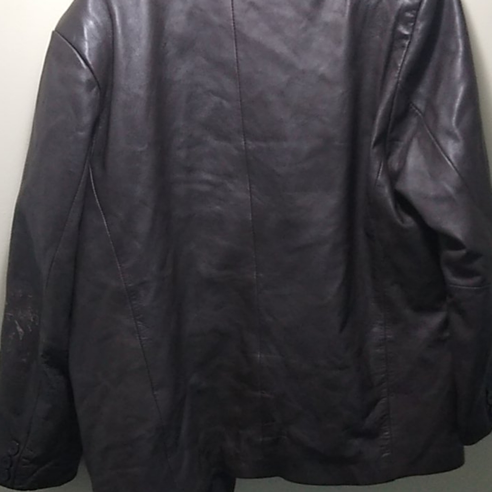 Leather jacket - Picture 4 of 4